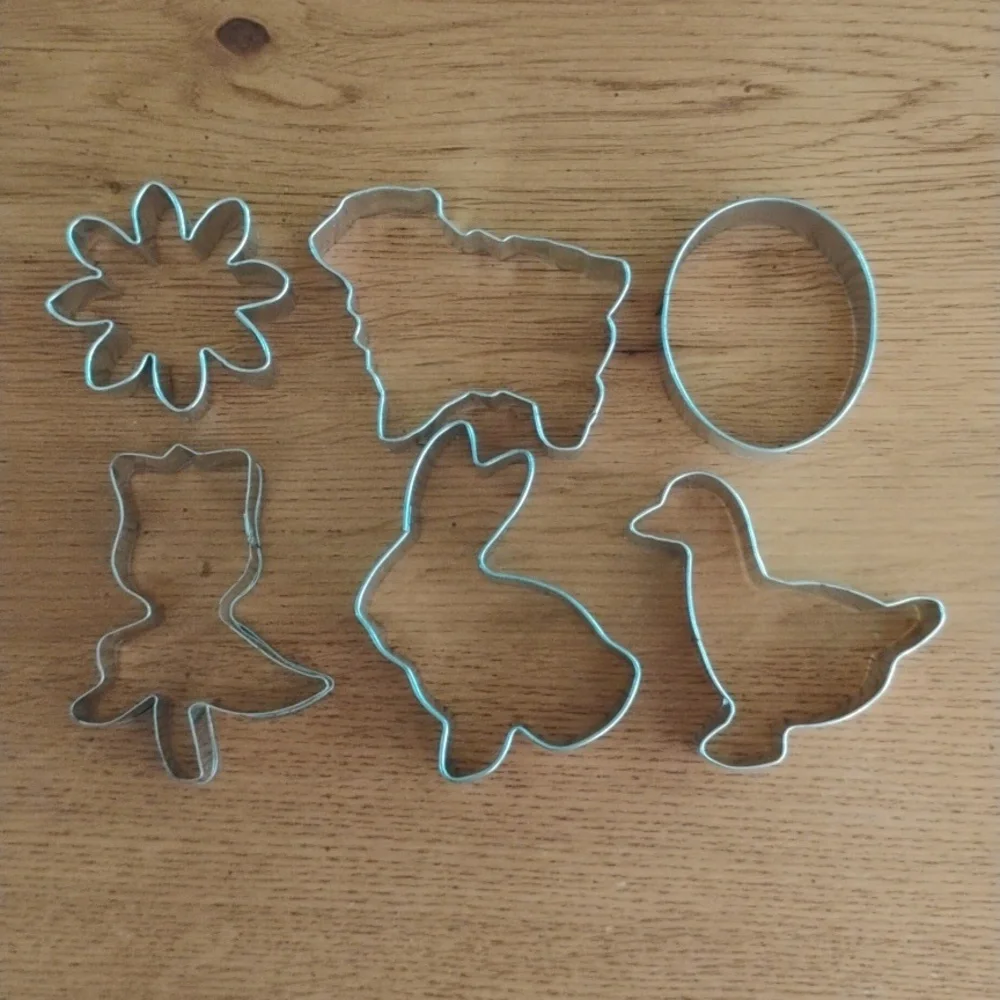 Easter Cookie Cutters Williams Sonoma Set/6 Lamb Bunny Daisy Tulip Duck Egg